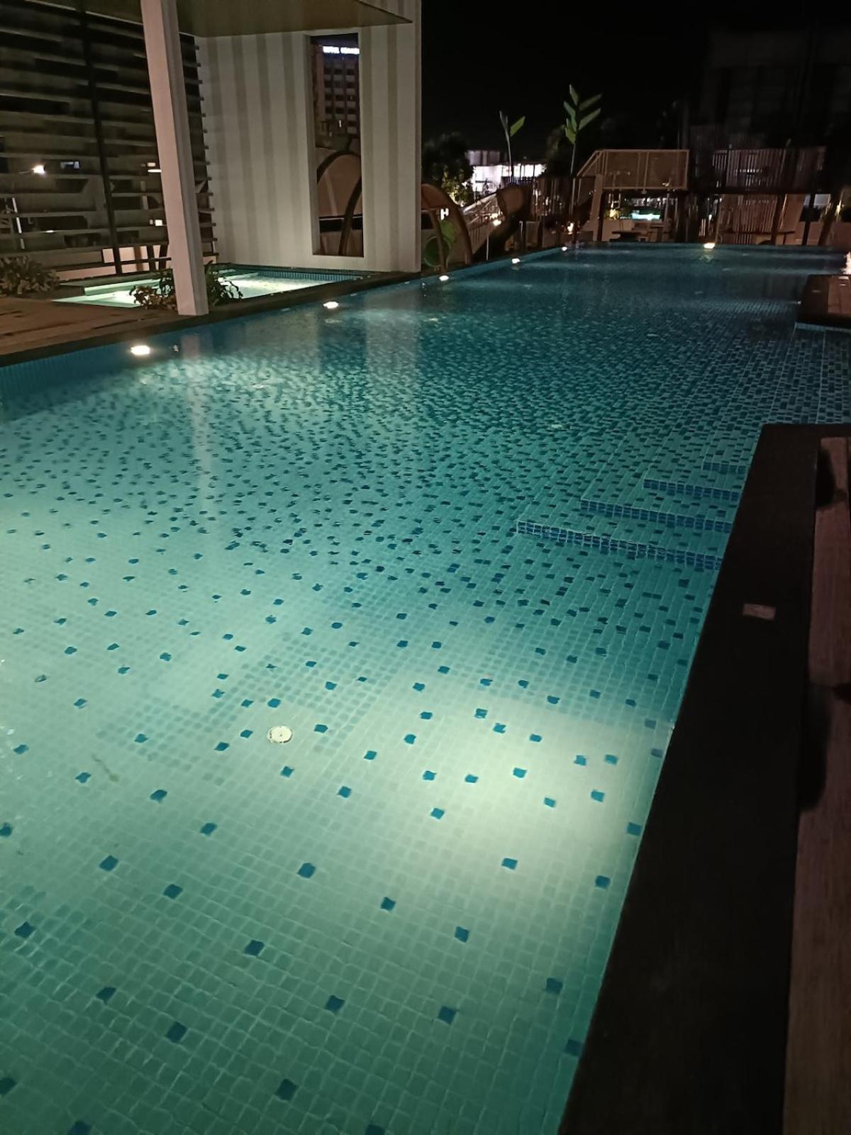 Sky Trees 2 Guests Balcony Garden View Aeon Pool Pangsapuri Johor Bahru